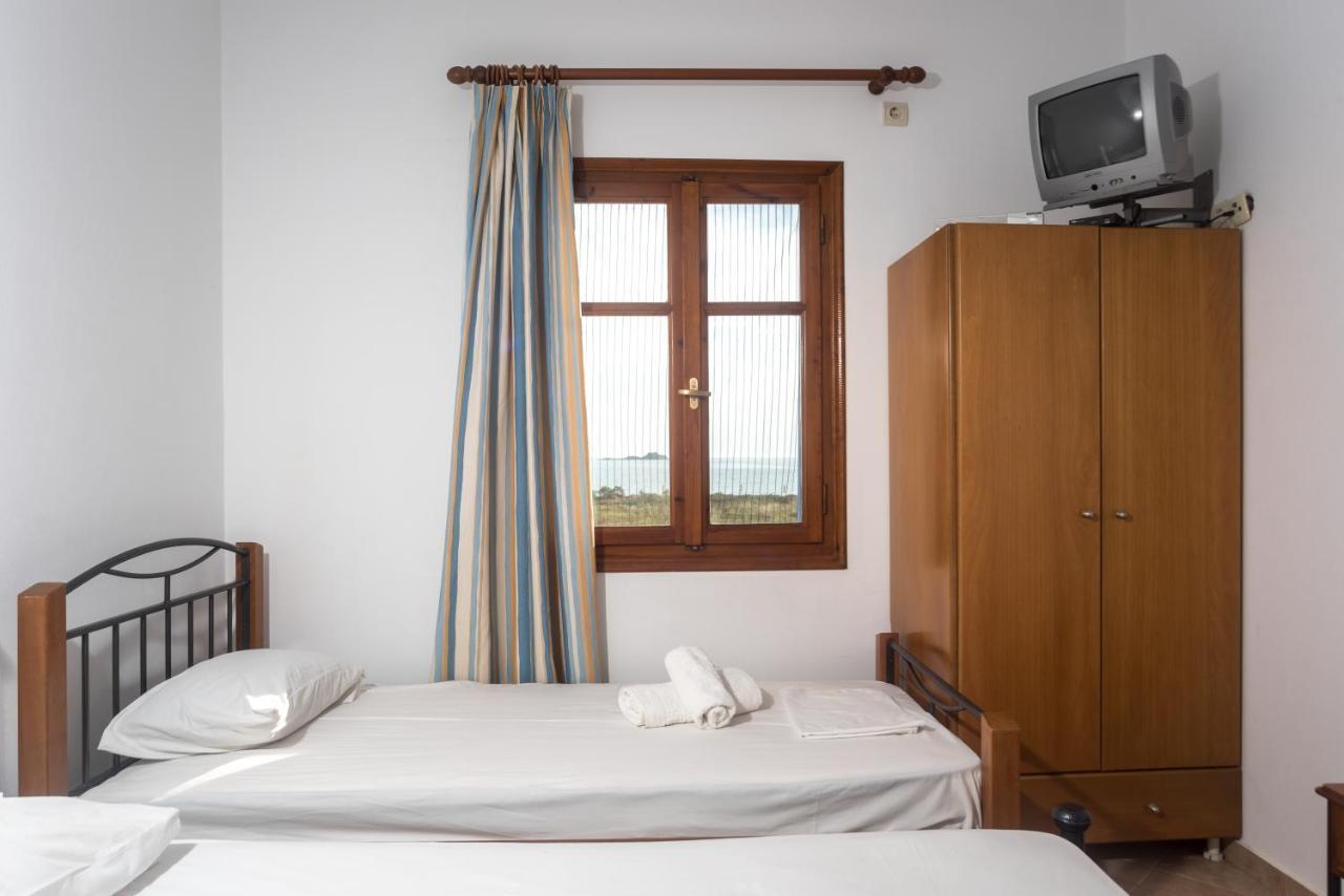 Amodari Studios On The Beach Pláka 外观 照片