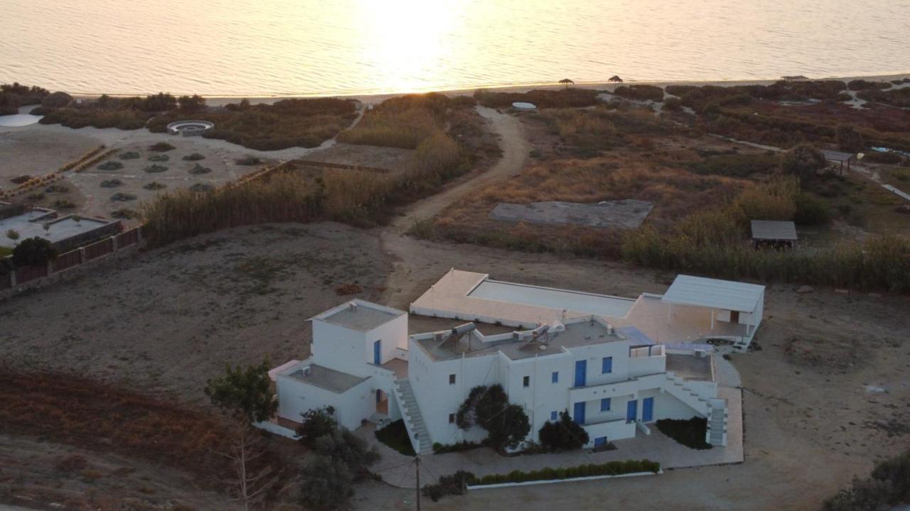 Amodari Studios On The Beach Pláka 外观 照片
